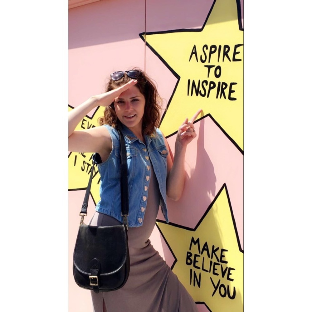 Meet your Posher, Viktoriya